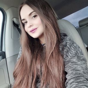 Meet your Posher, Tania